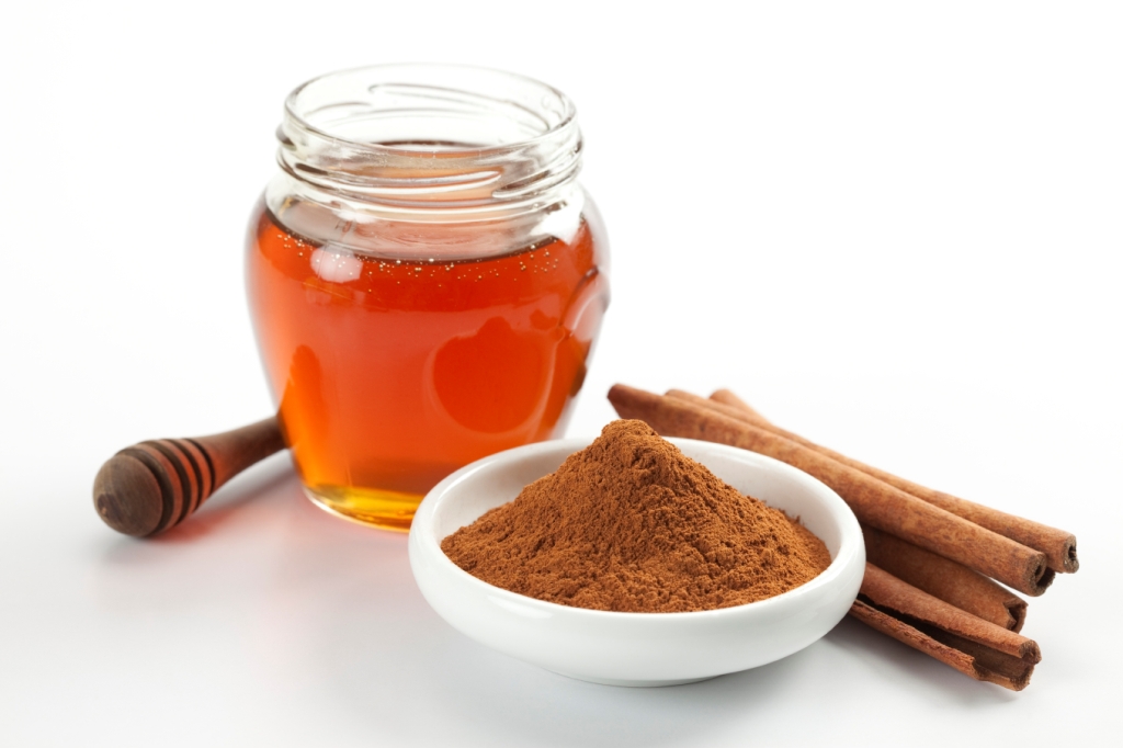 Miel y canela (Santo Remedio )